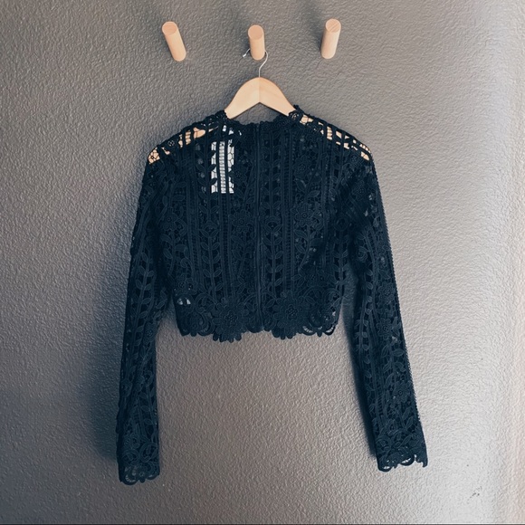 Tobi - Style and Lace Crop Top | Black - NWT - Picture 2 of 4